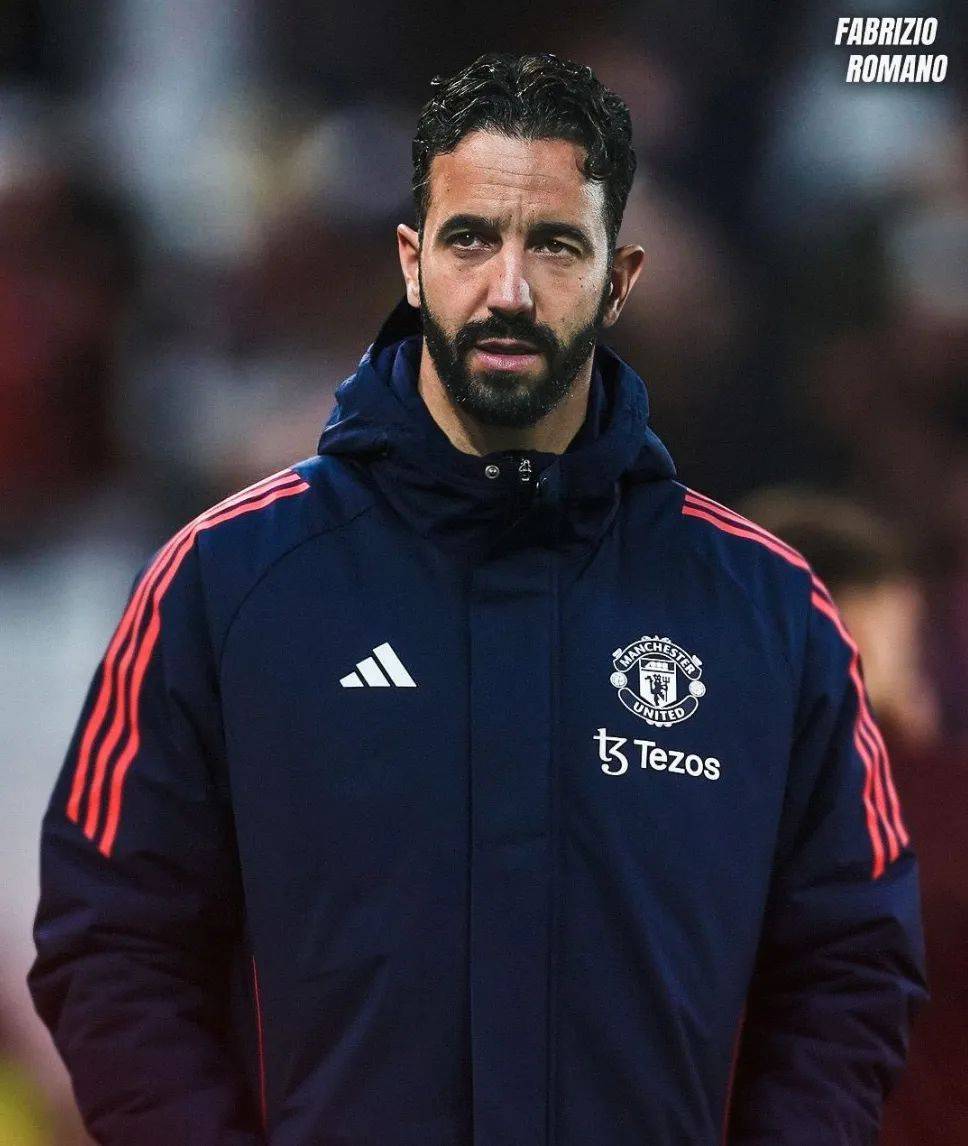 九游网页版游戏中心包含转会期葡萄牙体育门线救险浓眉哥赛事官方发布问鼎冠军新规，媒体一致点评：摩纳哥完成体检备战全明星赛的词条